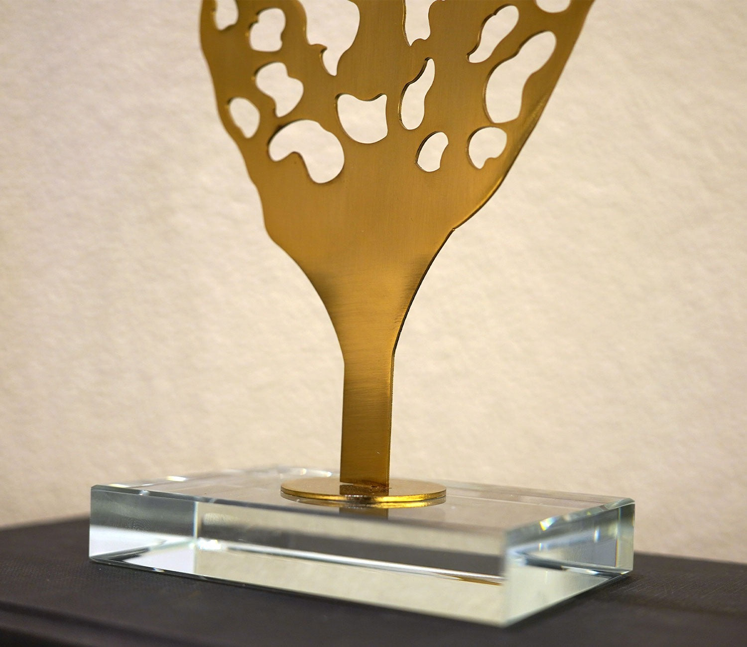 Golden Leaves Table Decor (Gold, L)