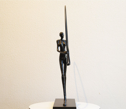 Black Wonder Women Table Showpeice (S, Black)