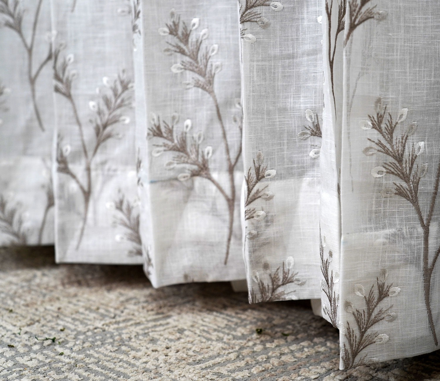 Leaflet Door 1 Piece Sheer Curtain (Grey, 7 Feet)