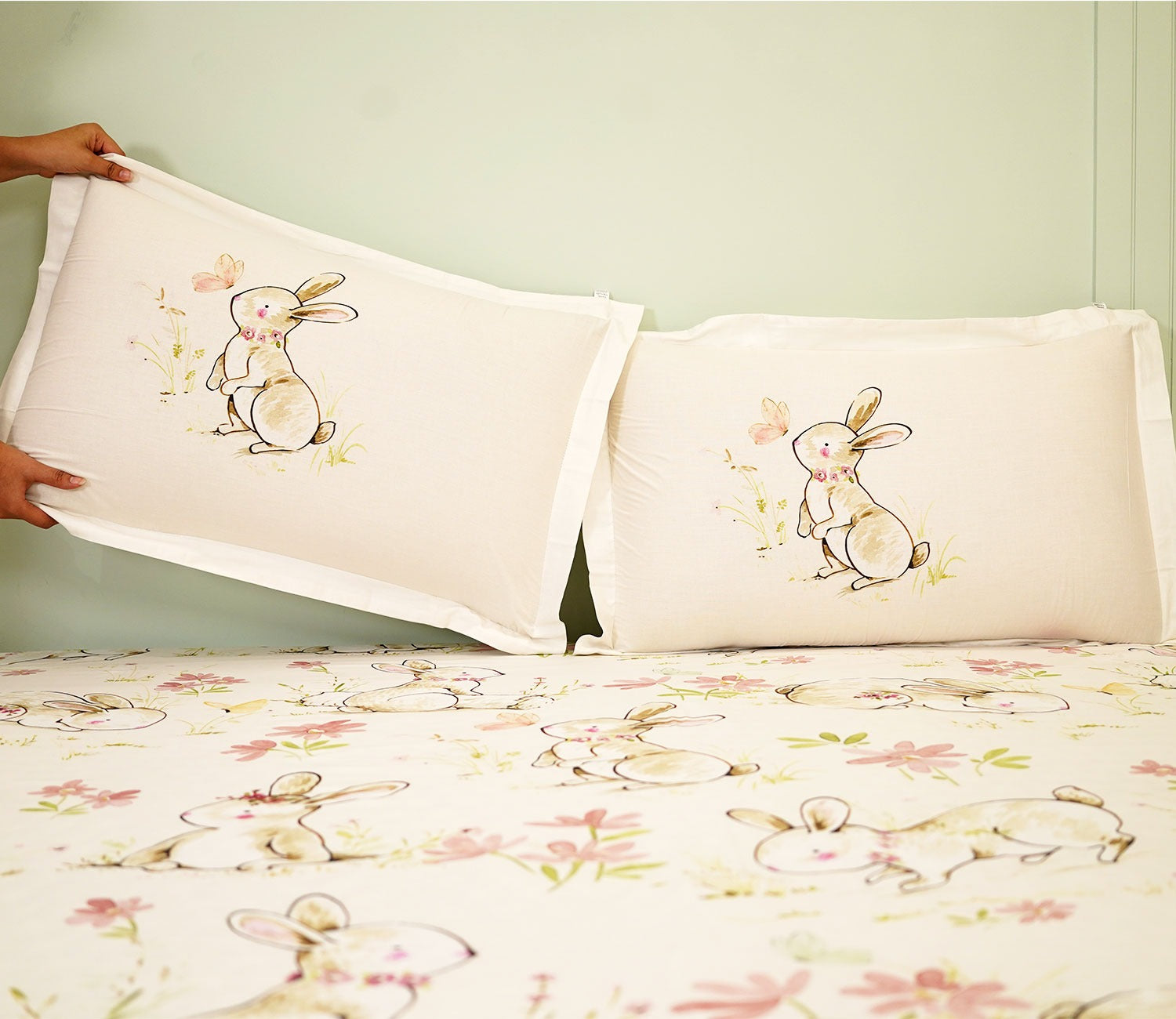 Rabbit Flat Cotton Kids Bed Sheet King Size with 2 Pillow Covers