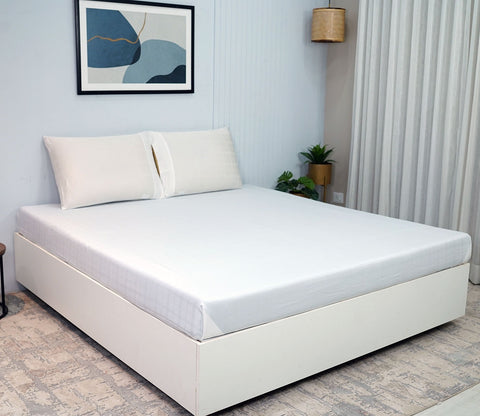 Vegan Dobby Organic Bamboo King Size Bed Sheet with 2 Pillowcases (White)