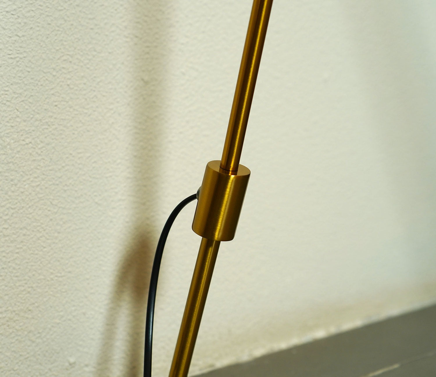 Marco Floor Light Lamp