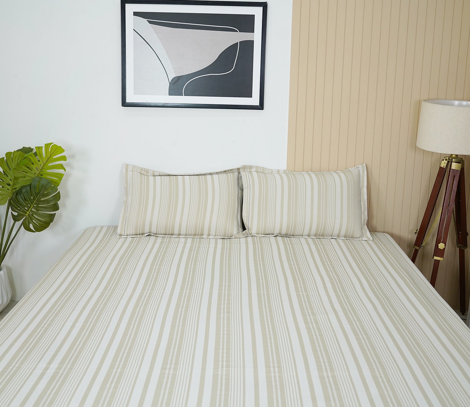 Thin Stripe 290 TC Flat Pure Cotton King Size Bedsheet With 2 Pillow Covers (Cream)