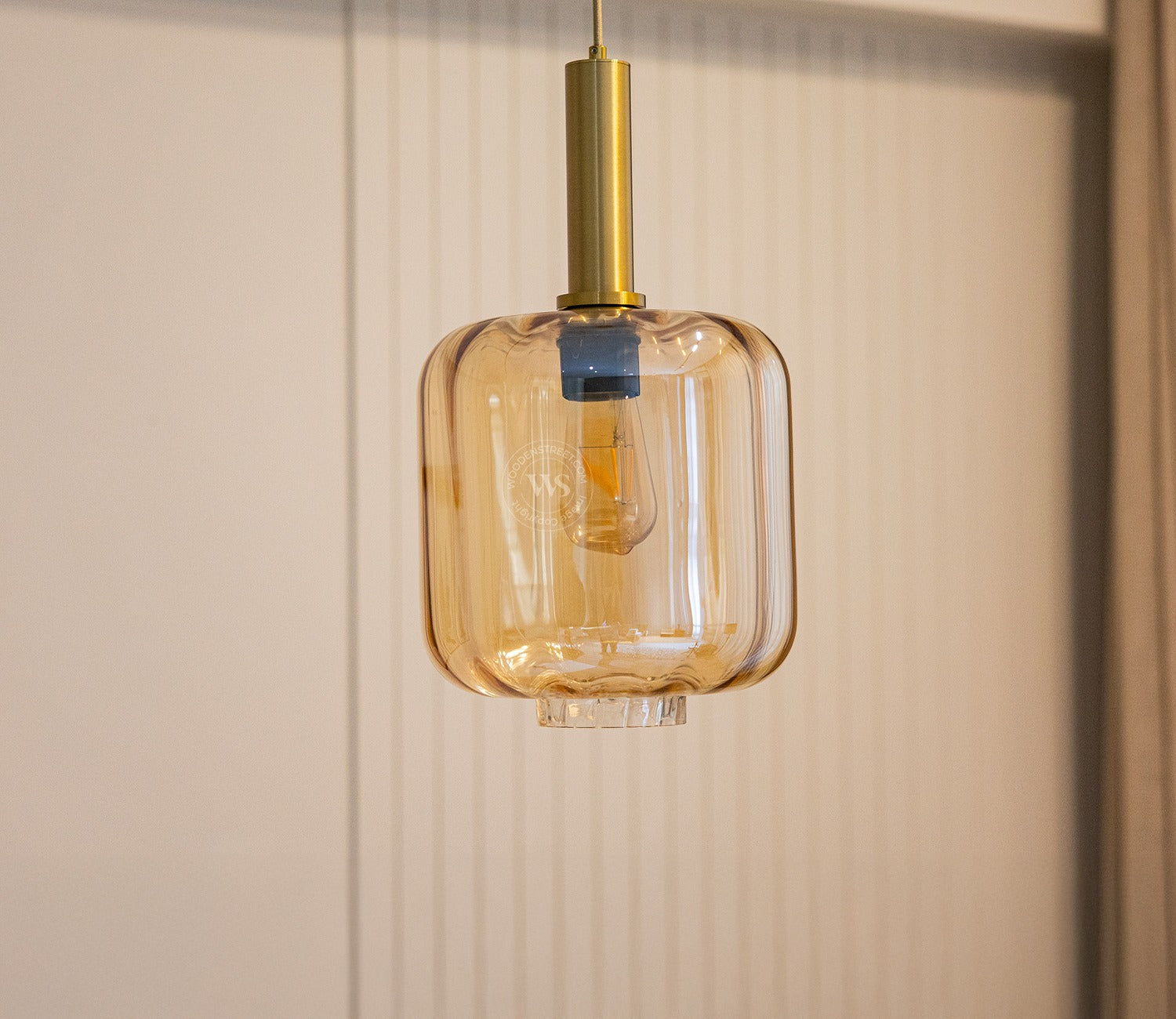 Lustrous Glass Pendant Light (Bronze)