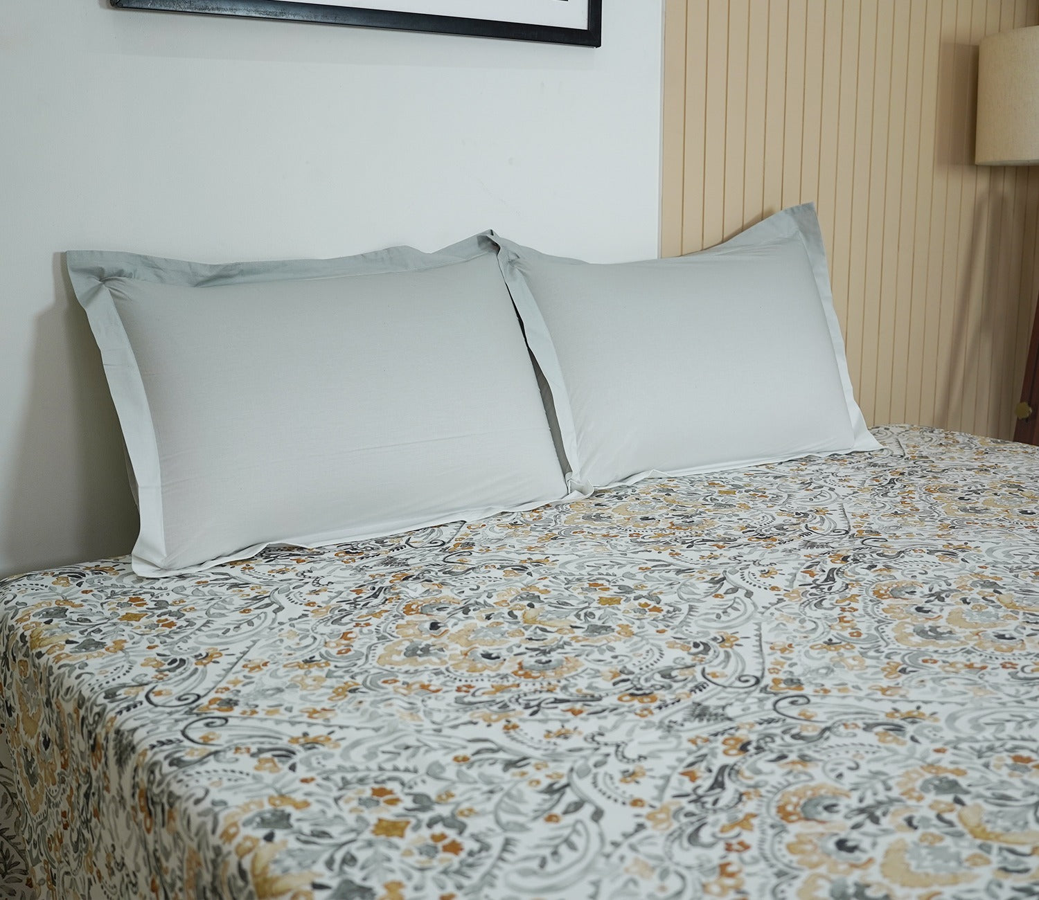 Yantra 180 TC Flat Pure Cotton King Size Bedsheet With 2 Pillow Covers (White)