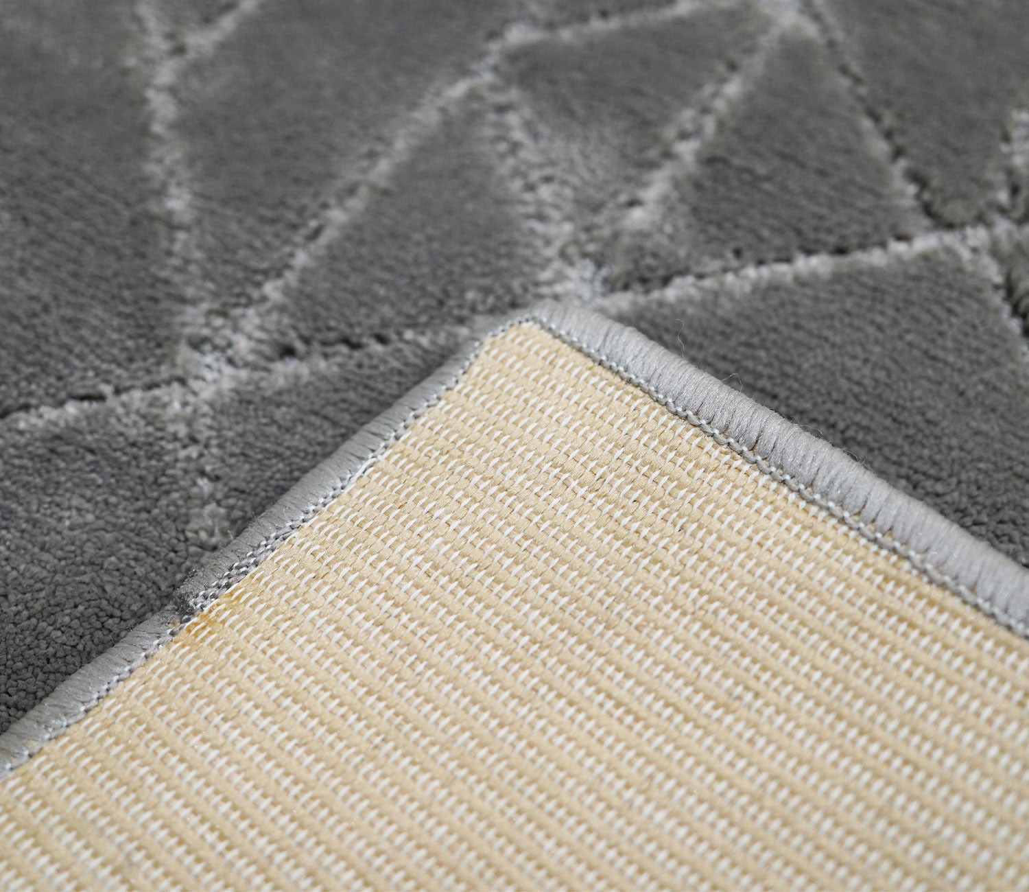 Azalia Grey Geometrical Carpet (11 x 7.8 Feet)