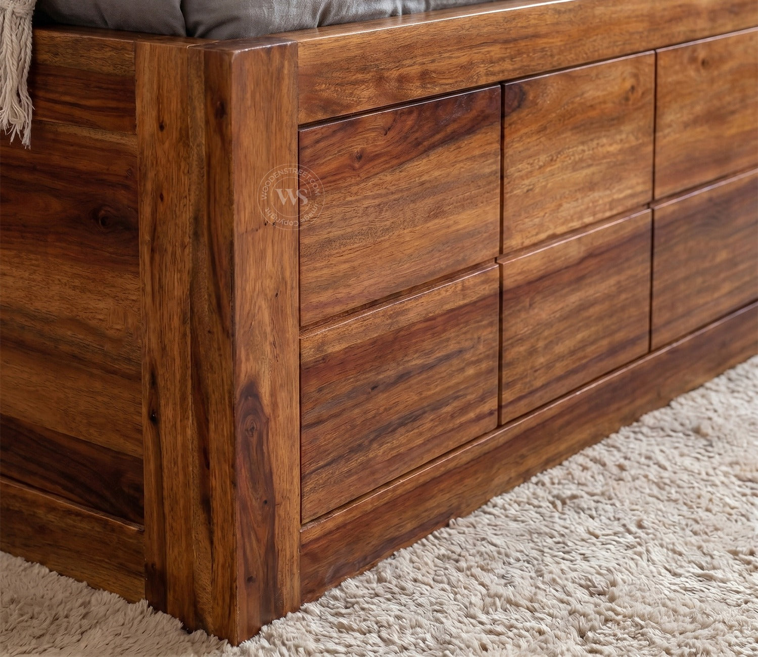 Brixton Sheesham Wood Bed With Box Storage (King Size, Honey Finish)