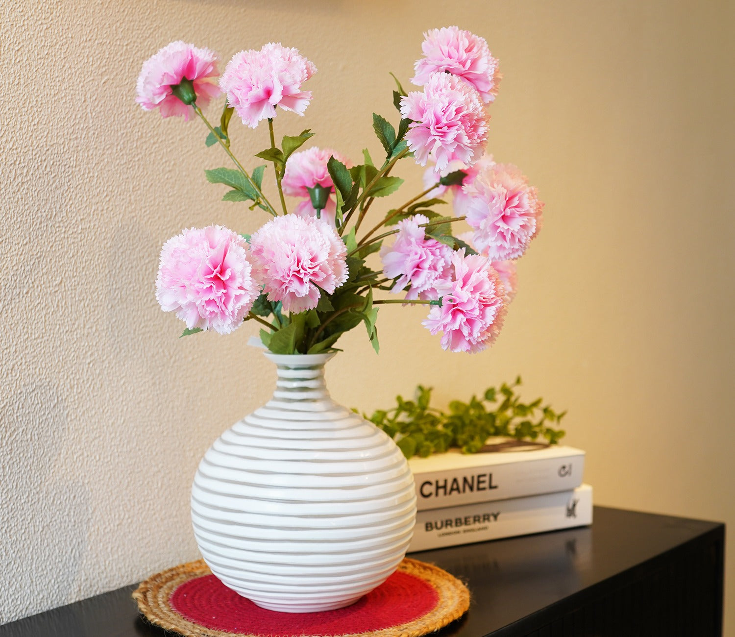 Orchid White Nook Vase Glass