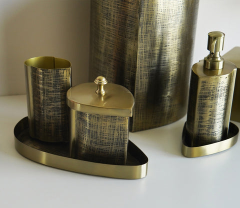 Priscilla Textured Gold And Black Lotion Bottle
