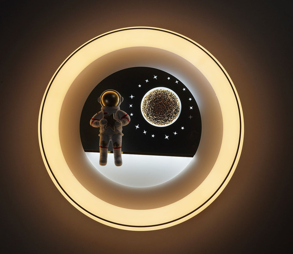 Elowen Greeen Base White Astronut