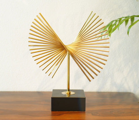 Golden Radiance Abstract Table Showpiece (L, Gold)