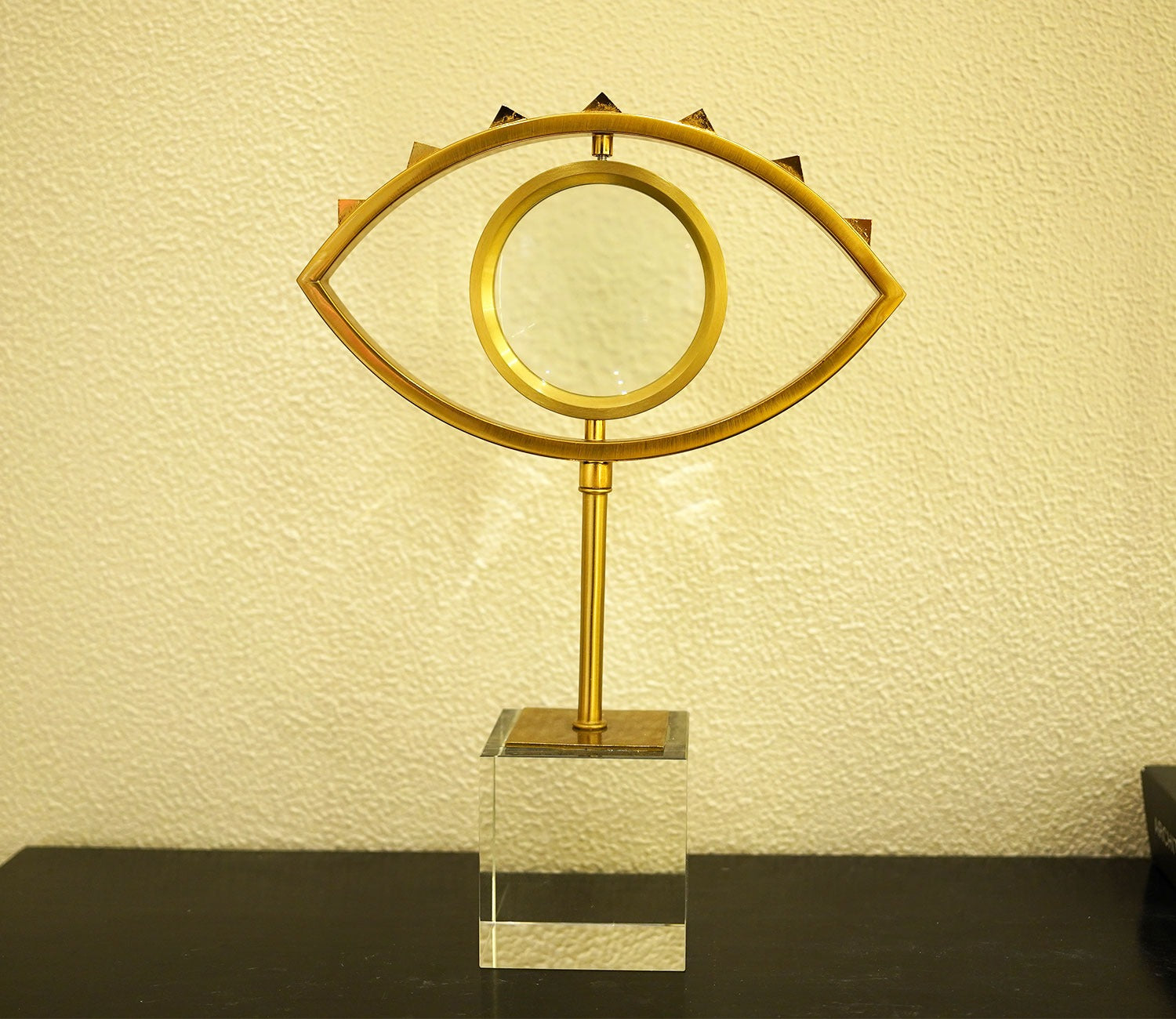 Refined Simplicity Table Decor (Gold, M)