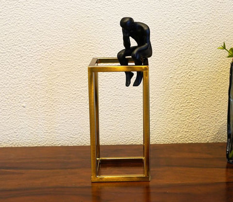 Sleek Celestial Black Human Figurine (M, Black)