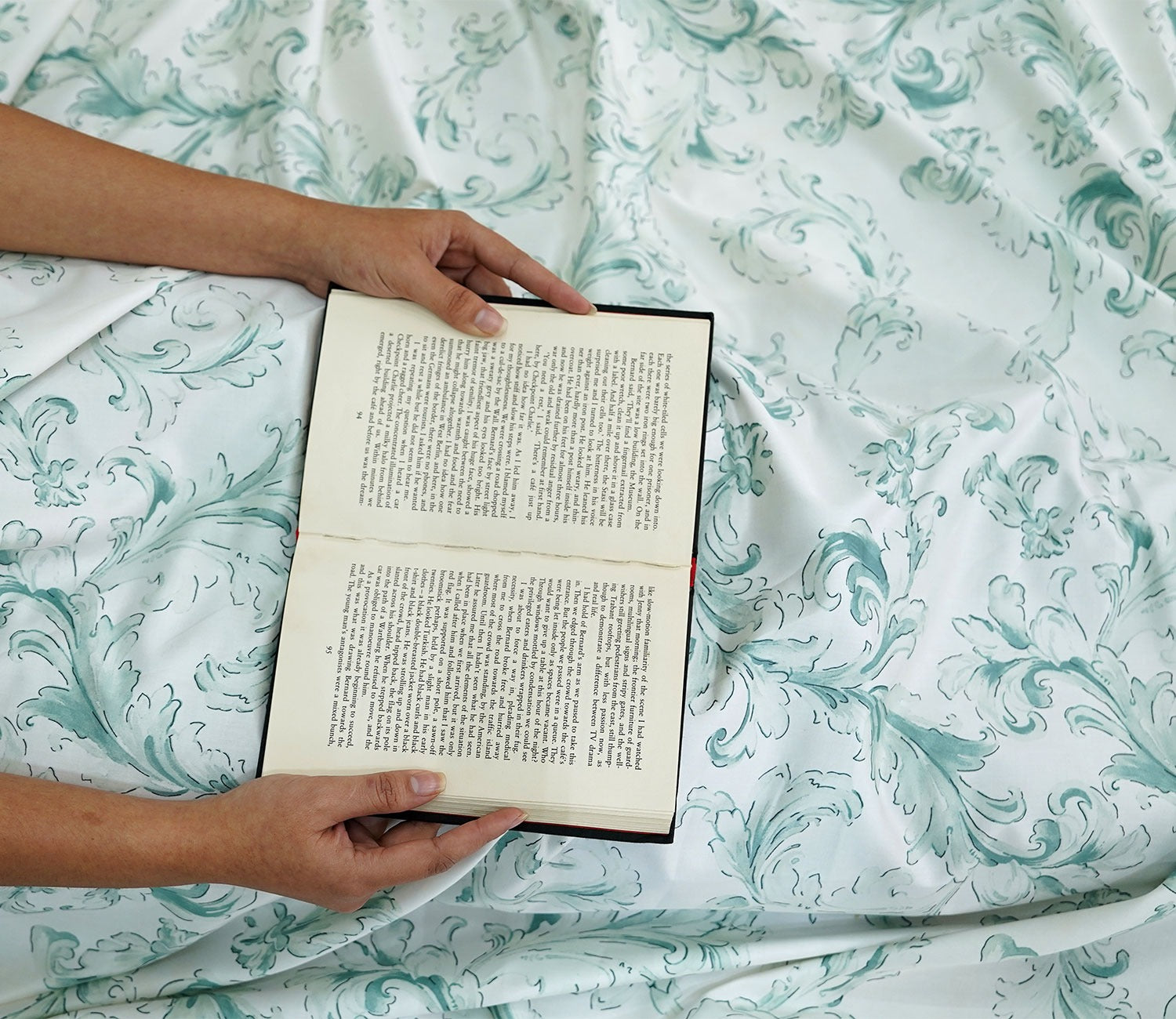 Layla Nectorsoft King Size Bedsheet