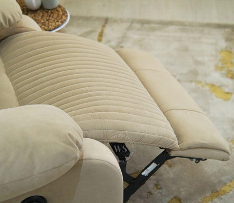 Arvana Motorized Recliner Sofa (Beige)