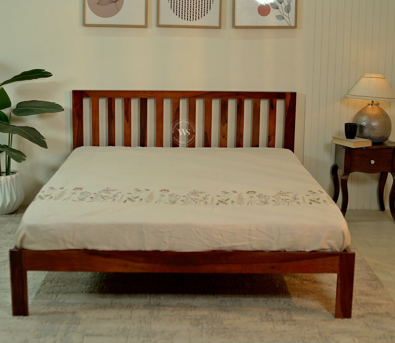 Venice Sheesham Wood Bed without Storage (Queen Size, Honey Finish)