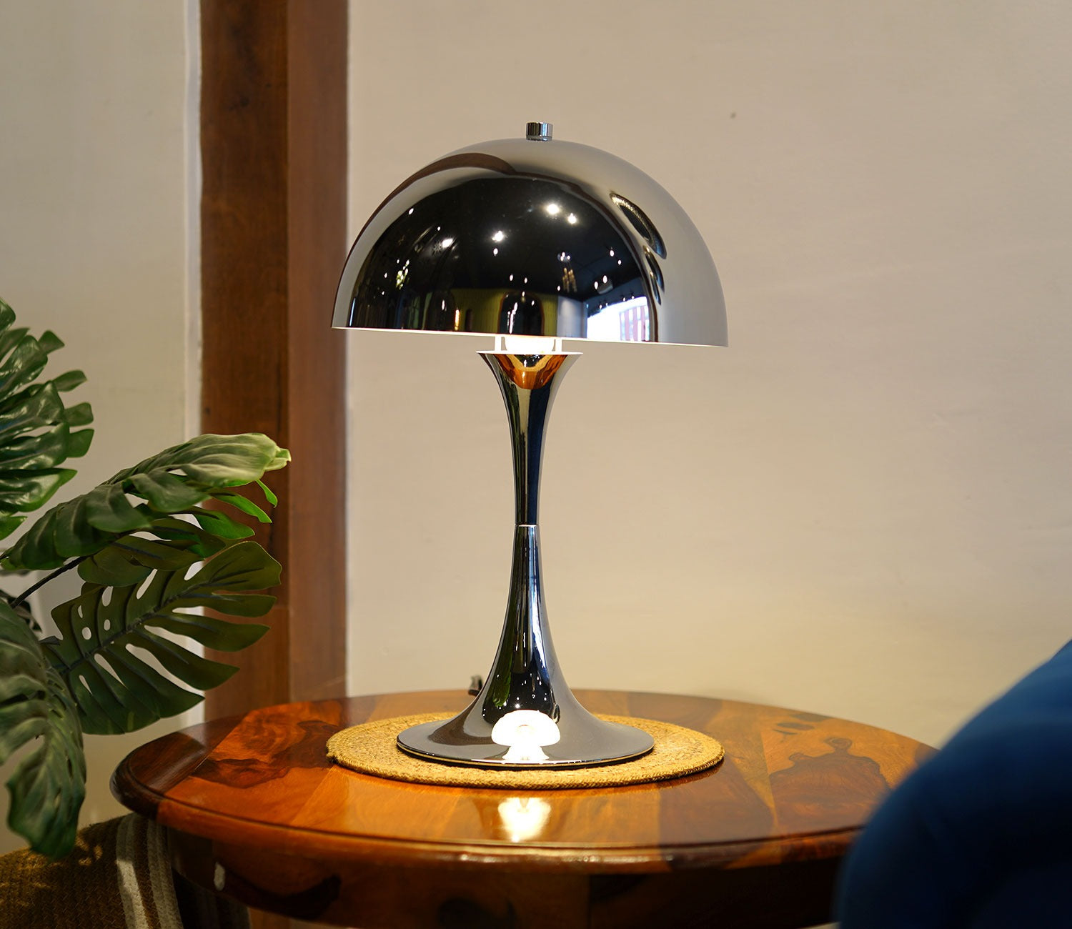 Corsica Table Lamp