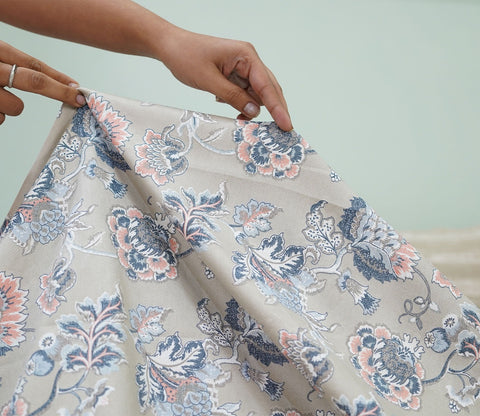 Mehrab Classic Printed King Size Bedsheet (Grey)
