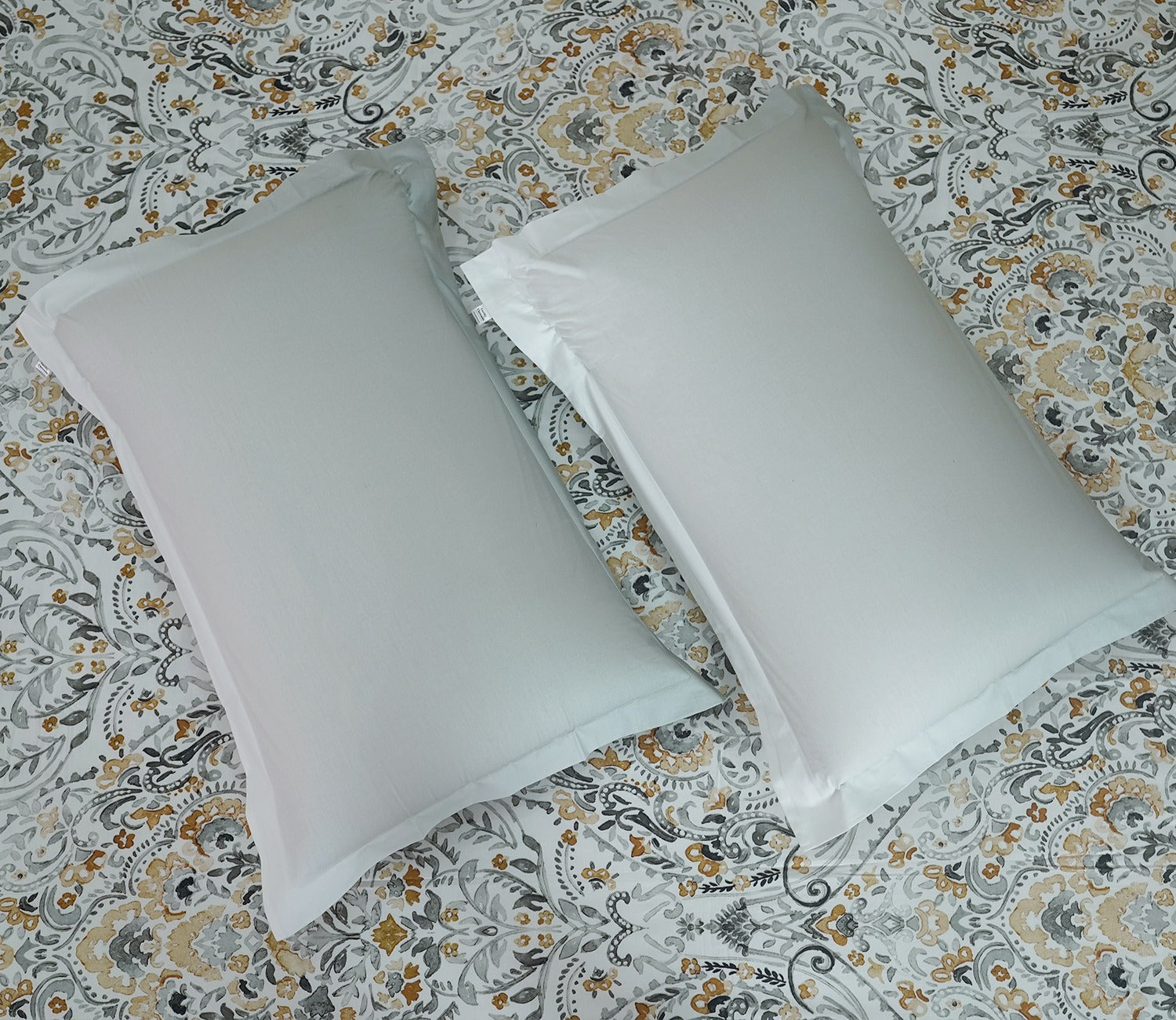 Yantra 180 TC Flat Pure Cotton King Size Bedsheet With 2 Pillow Covers (White)
