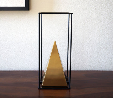 Golden Iron Pyramids Table Decor (Gold, L)