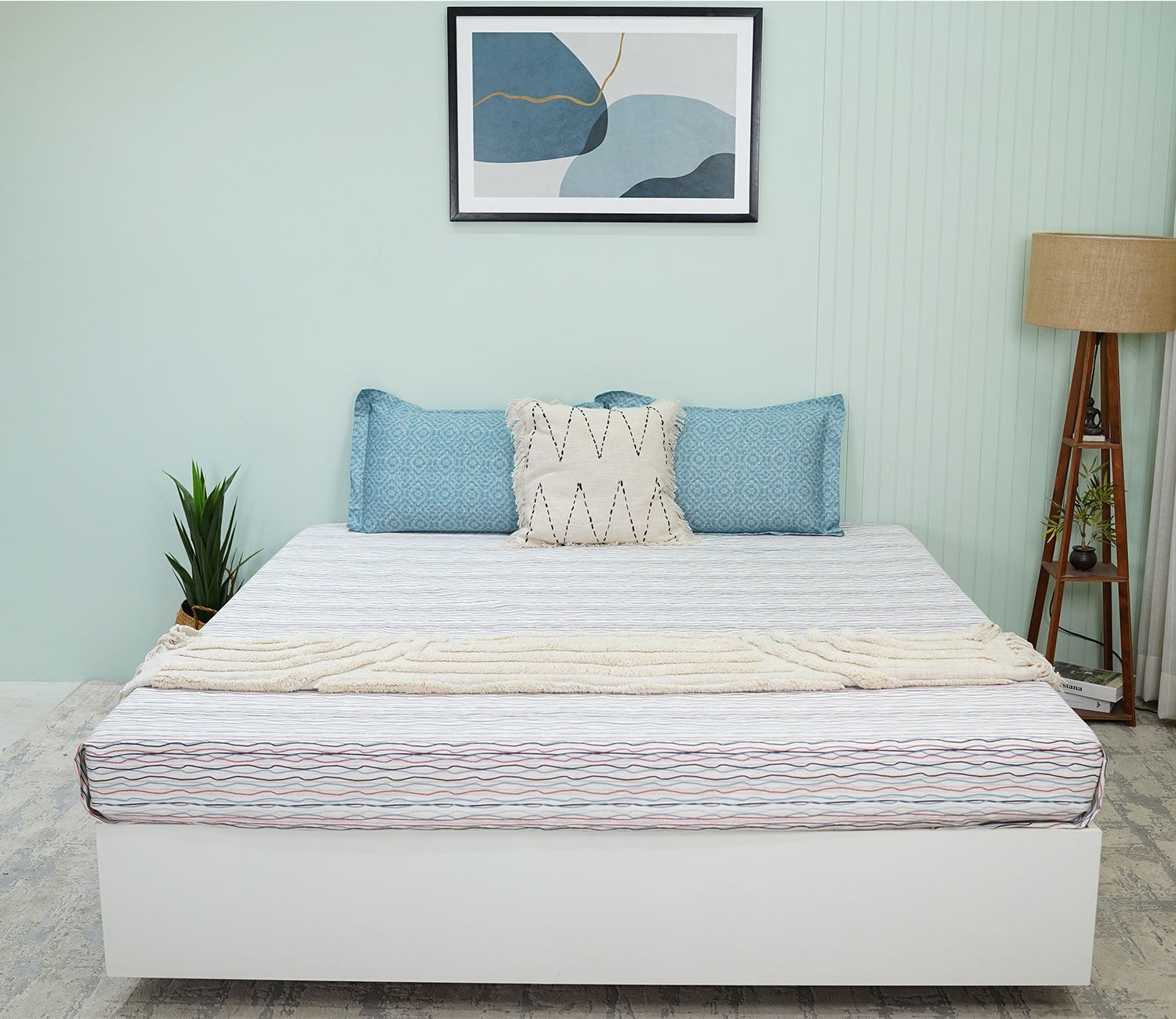 Akin Classic Printed King Size Bedsheet (Multi Colour)