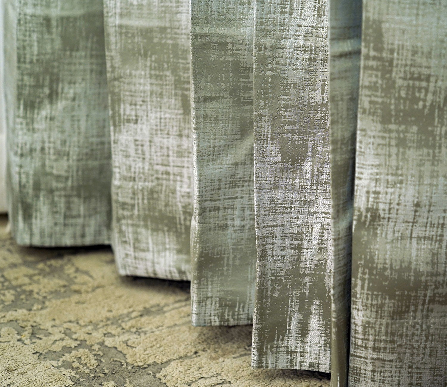Gradient Blackout 1 Piece Curtain (Grey, 7 Feet)