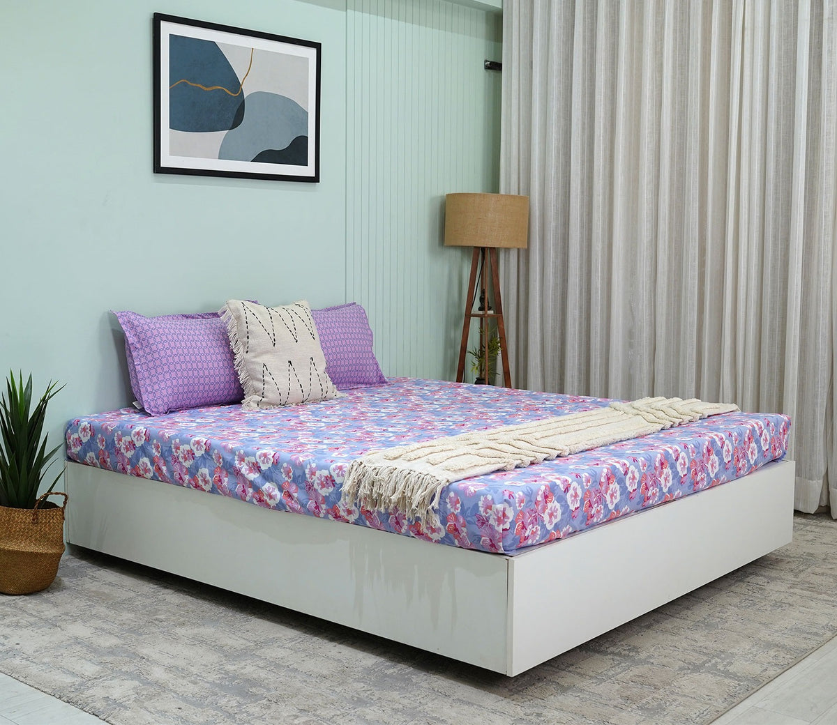 Blossom Celebration Queen Size Bedsheet (Pink)