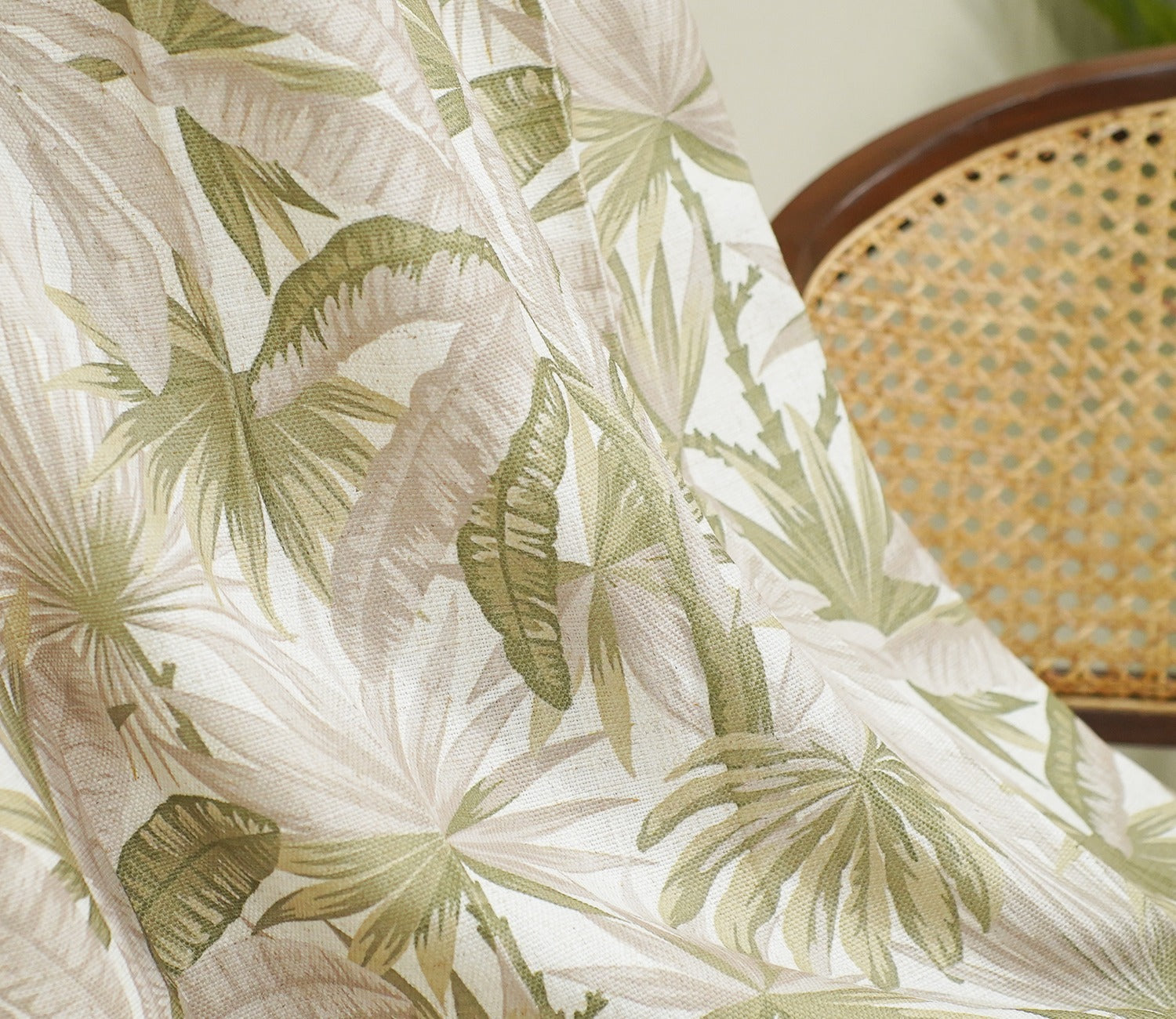 Palm Tree 1 Piece Light-Filtering Curtain (Green, 7 Feet)