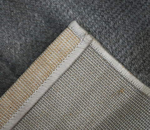 Cherokee Grey Abstract Carpet (7.5 x 5 Feet)