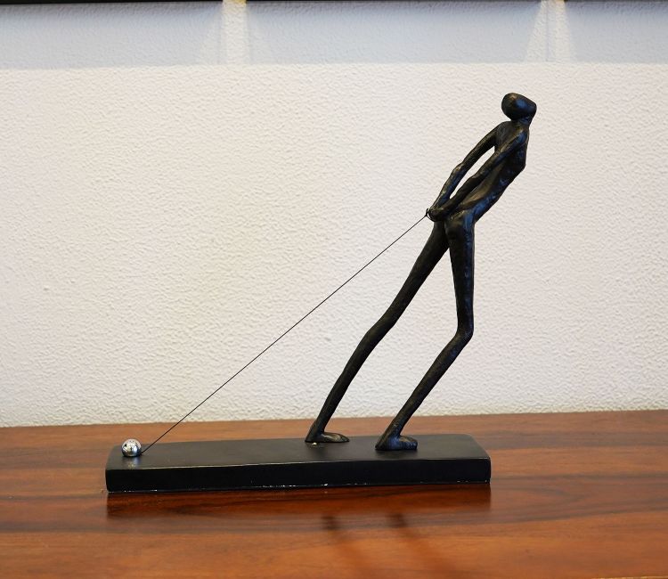 Black Cast Iron Pull Rope Figurine (L, Black)