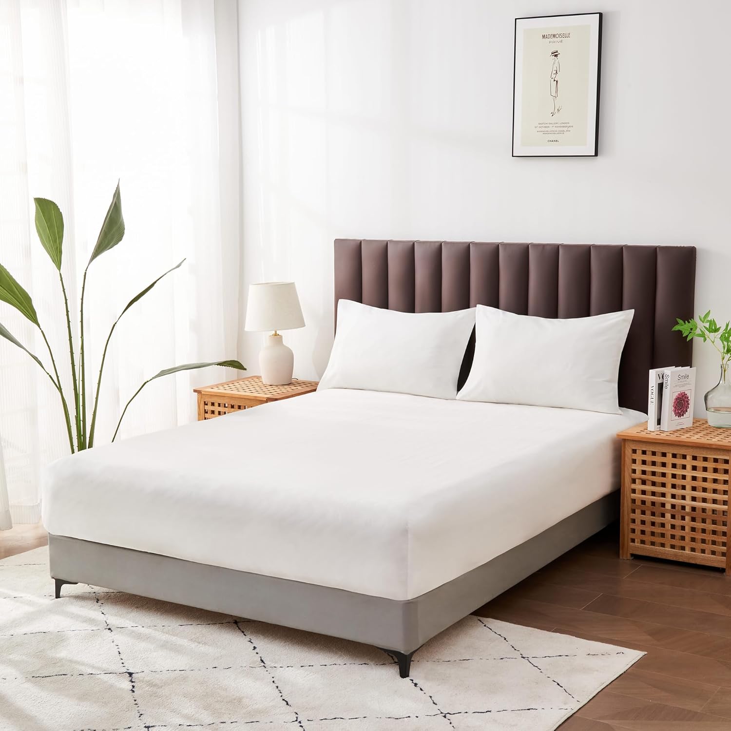 LINENOVA Luxury Cotton Blend Fitted Sheet Only- Soft & Breathable Single Size Fitted Sheet with 40cm Deep Pocket - Shrinkage & Fade Resistant - White(1 Piece)
