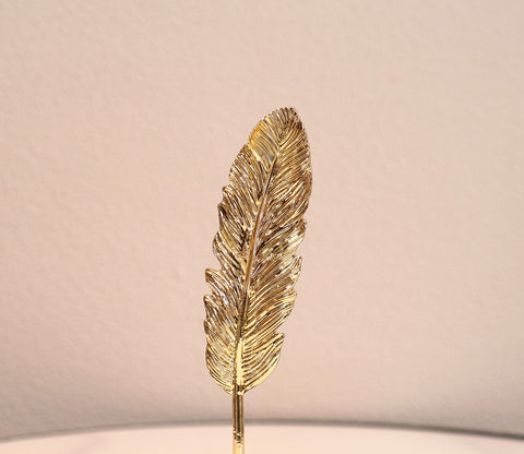 Timeless Feathers Console Table Decor- Leaf Alloy (M, Gold)