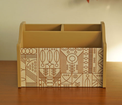 Laurel Wooden Cutlery and Napkin Holder