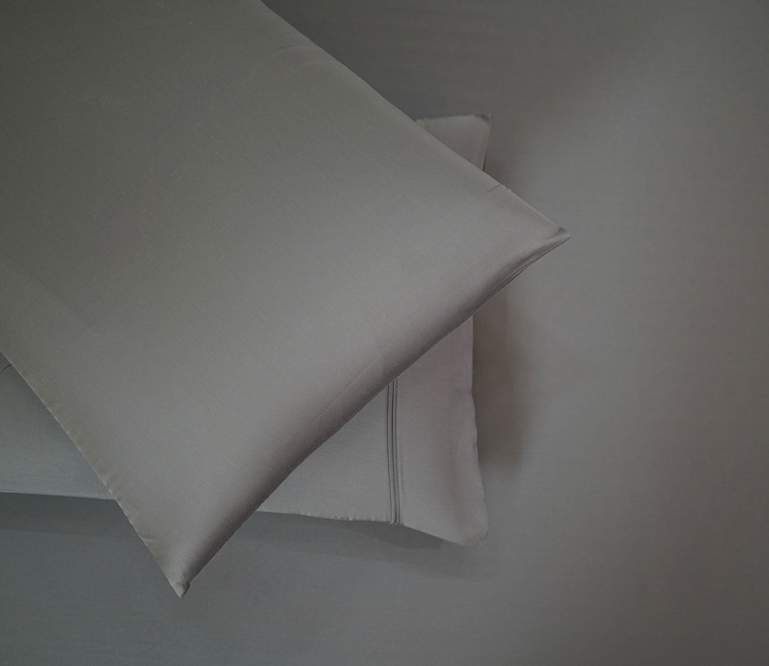 Vegan Bamboo Silk Bedsheet 300 TC Naturally Anti-Bacterial King Bedsheet with 2 Pillow Cover (Grey)
