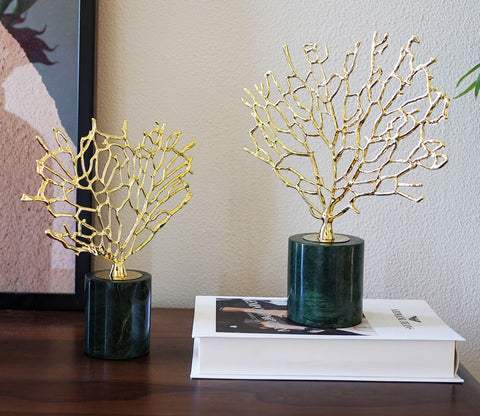 Tranquil Whispers Console Table Decor (S, Gold)
