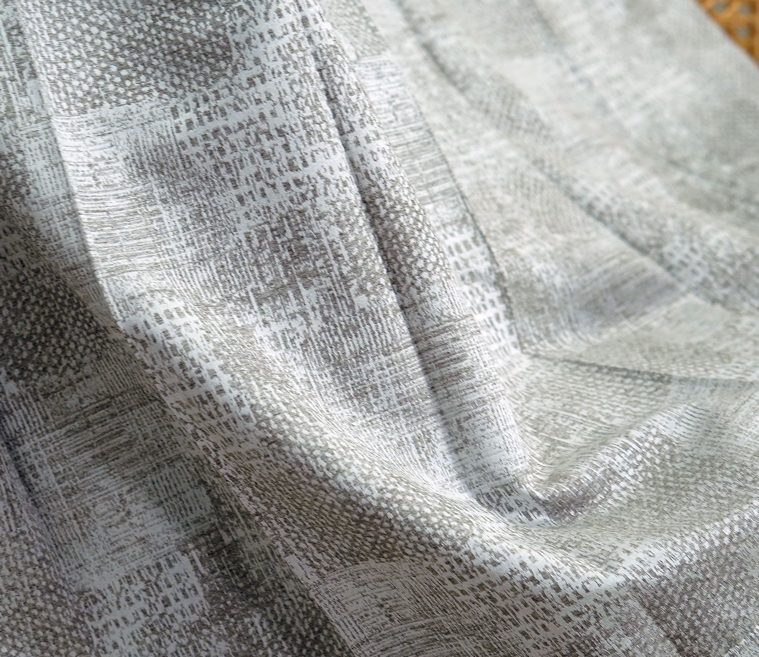 Dotted Textured Blackout 1 Piece Curtain (Grey, 7 Feet)