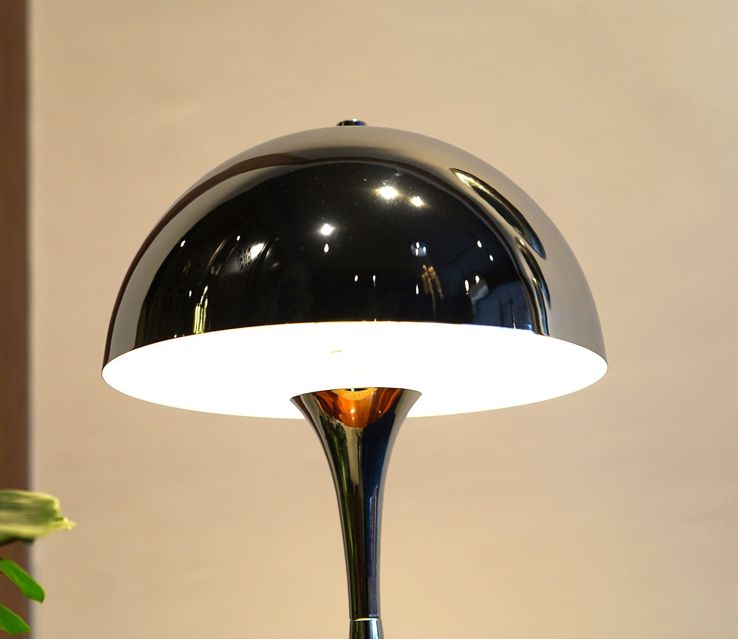 Corsica Table Lamp