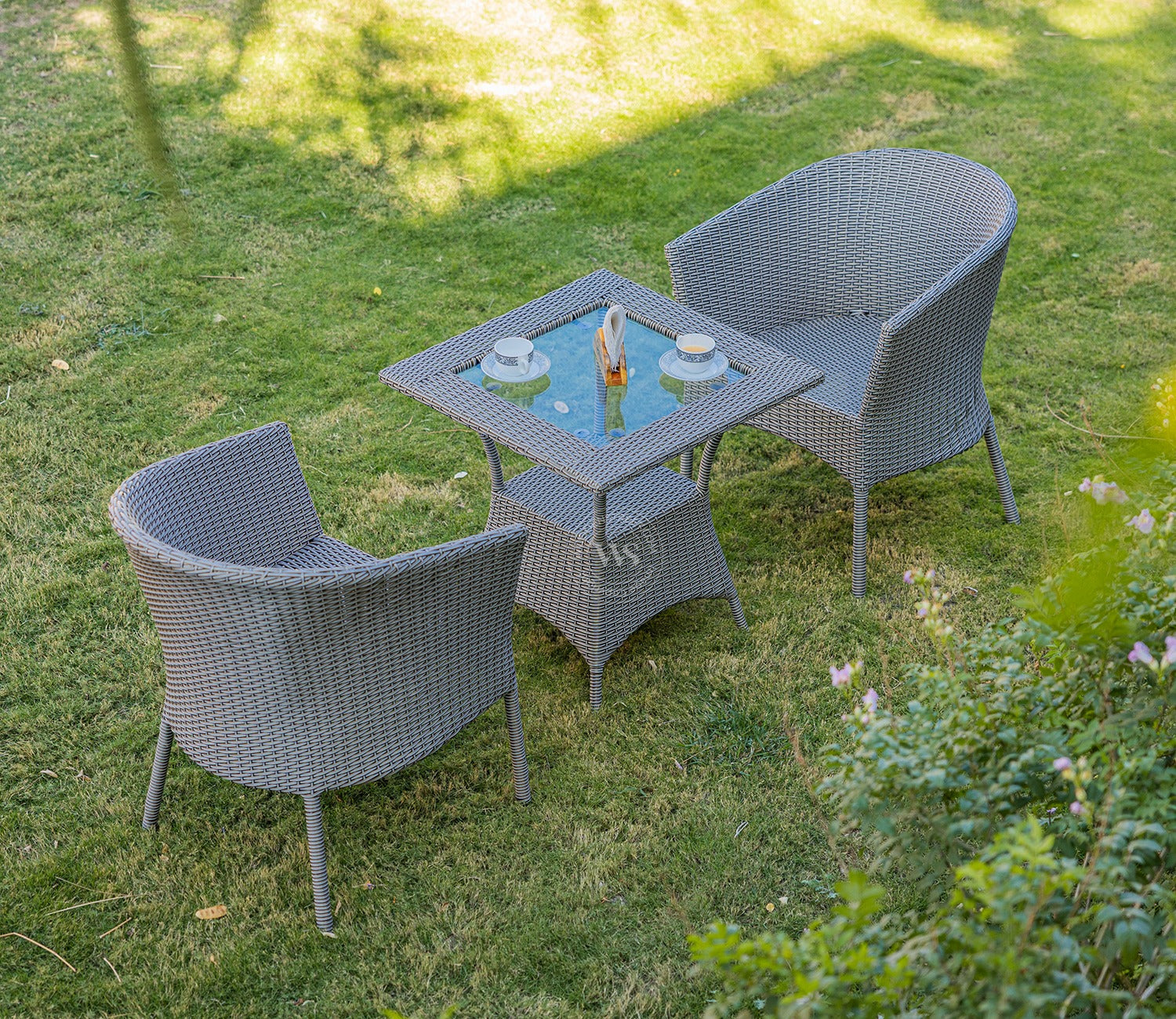 Vatican Wicker Outdoor Garden Chairs -Set of 2 (Golden White)