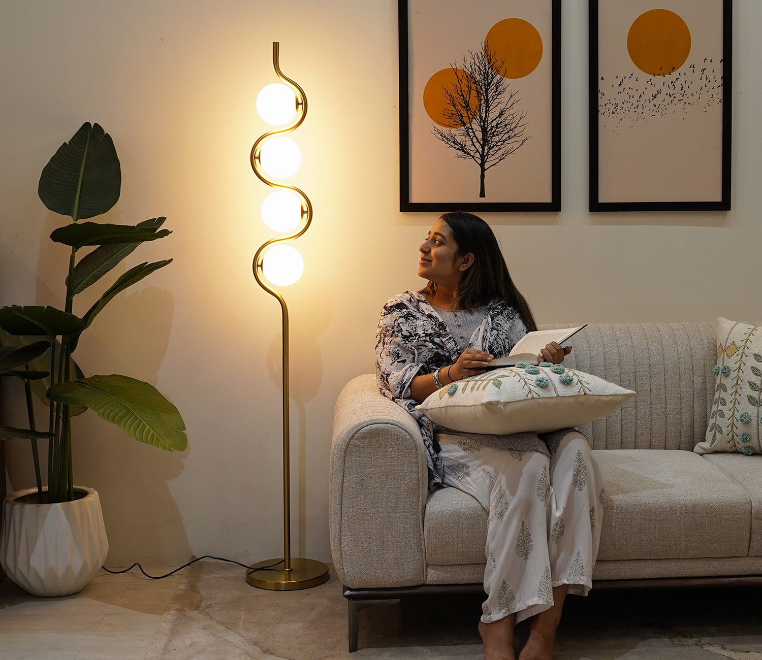 Paulo Floor Light Lamp