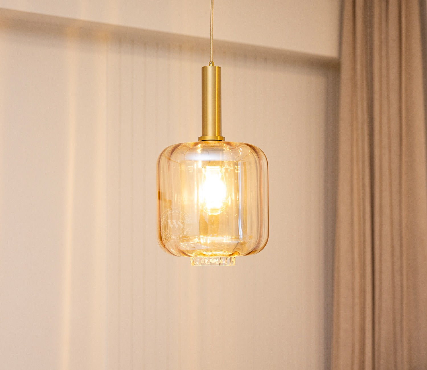 Lustrous Glass Pendant Light (Bronze)