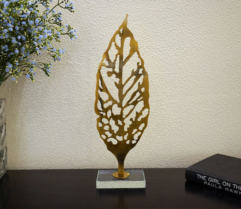 Golden Leaves Table Decor (Gold, L)