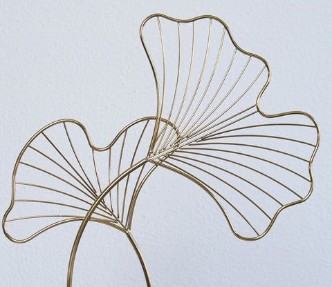 Sleek Petals Table Decor Ornament (L, Gold)