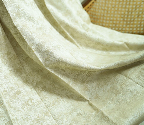 Shiny Textured Blackout 1 Piece Curtain (Beige, 7 Feet)