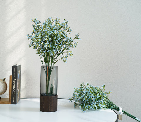 Delicate Husk Glass Vase With Wooden Base