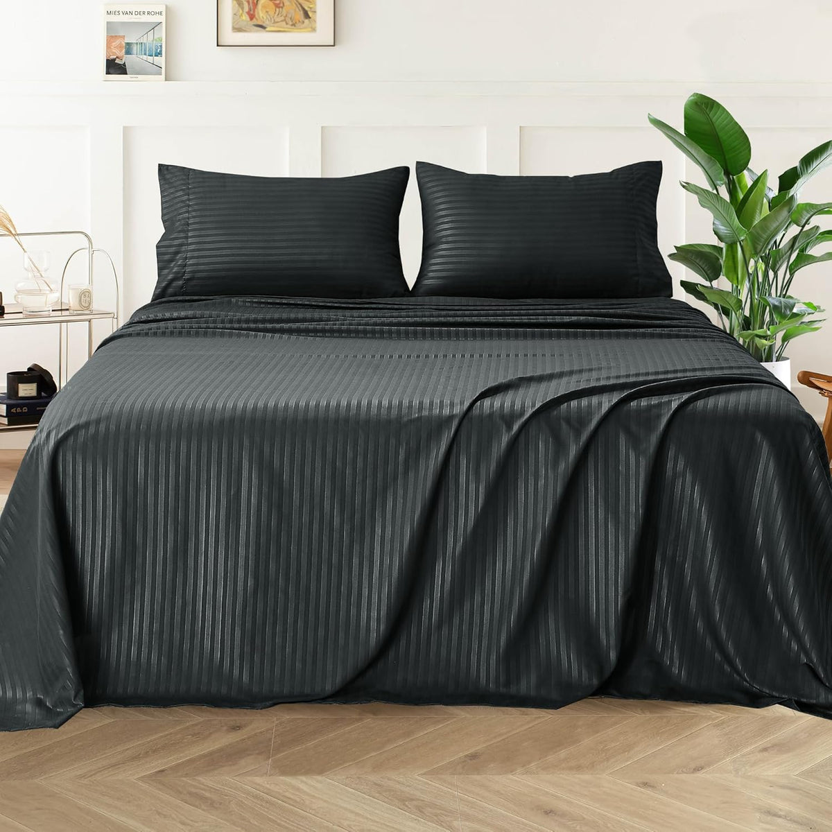 LINENOVA Luxury Stripe Bed Sheet Set Queen – 4 Piece Hotel-Quality 2000TC Ultra-Soft Microfibre – 40cm Deep Fitted Sheet, Flat Sheet & Pillowcase – Black