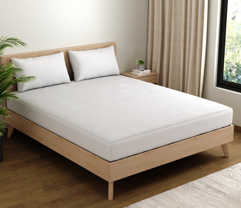Featherix Cotton Feel Terry Ultra Soft Breathable Hypoallergenic Waterproof Mattress Protector Queen Size (White, 78 x 60)
