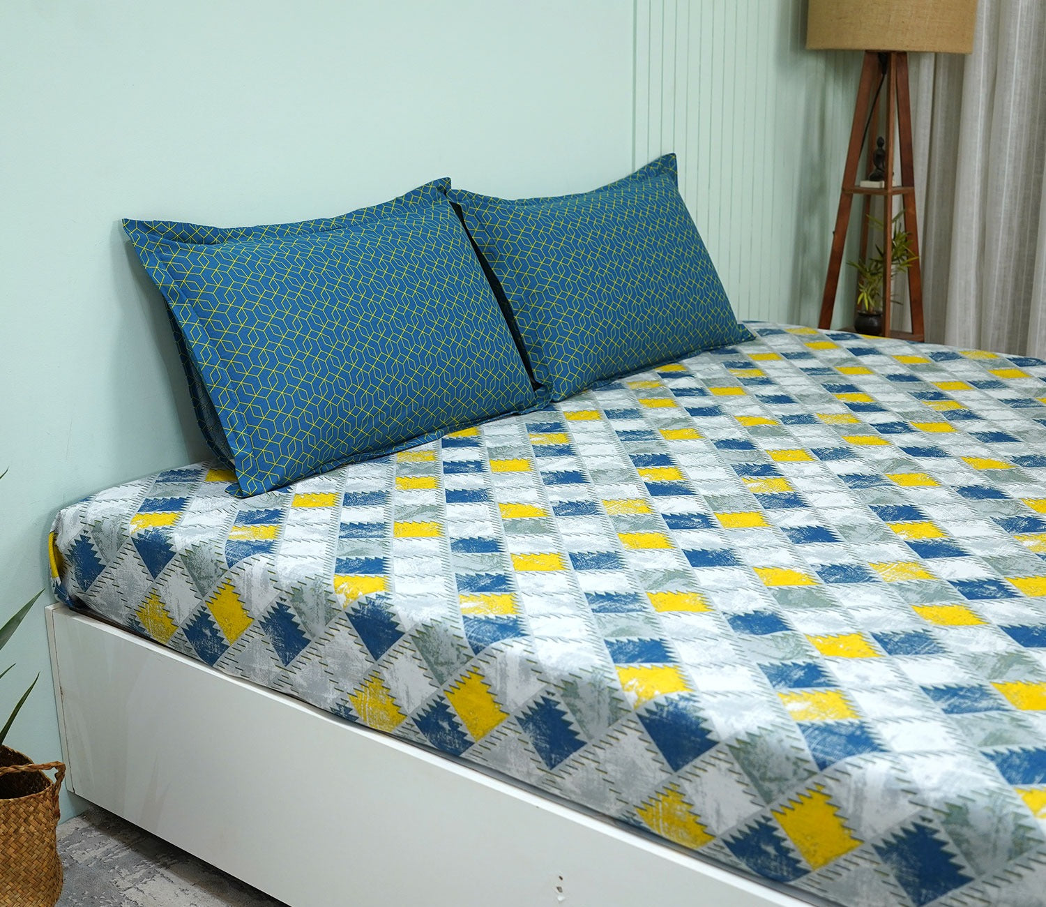 Jasper Celebration Queen Size Bedsheet (Blue)