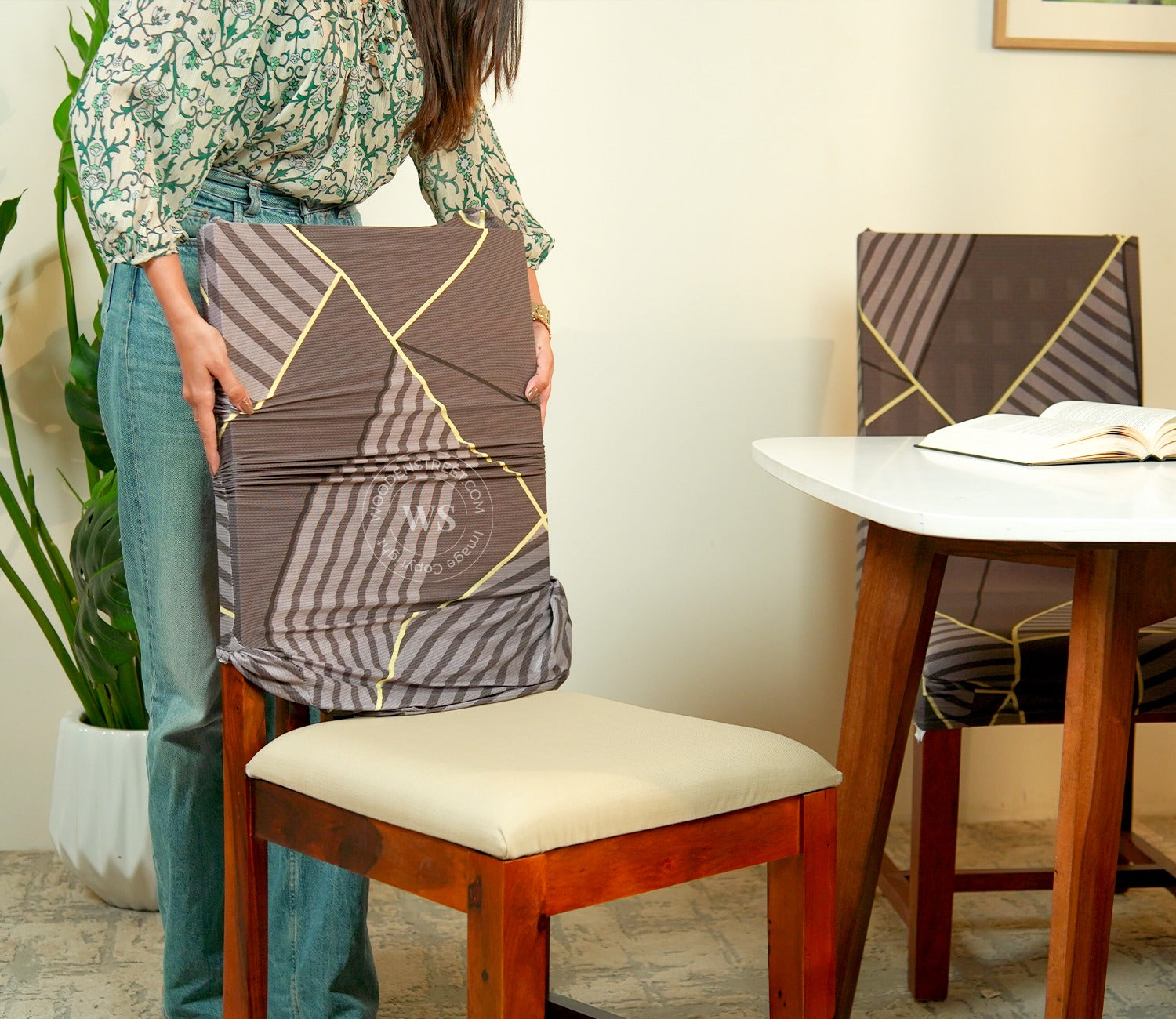 Cason Modern Abstract Printed Polyester Spandex 4 Piece Chair Cover (Grey)