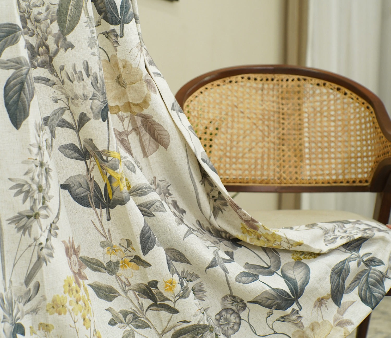 Leafy Floral Print Light-Filtering Door Curtains Set of 2 (Grey, 7 Feet)