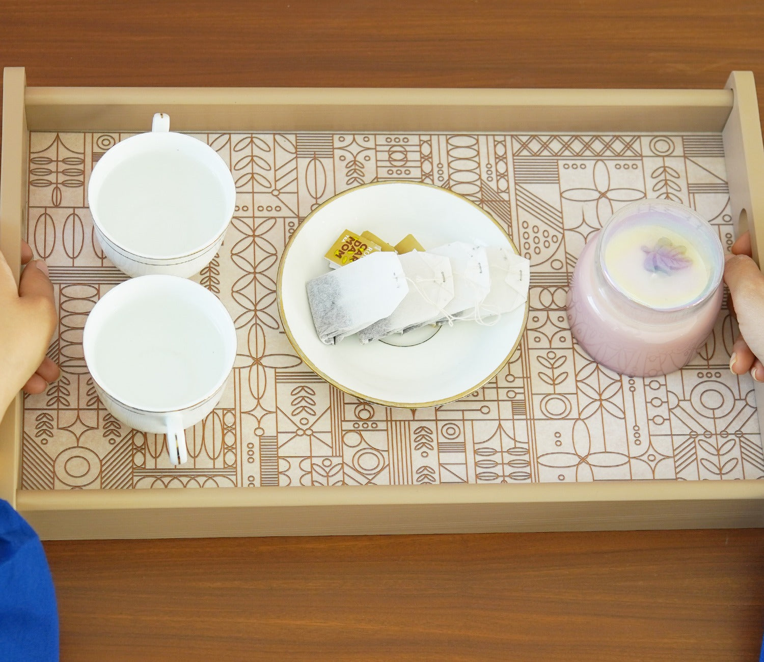 Laurel Rectangle Medium Serving Tray